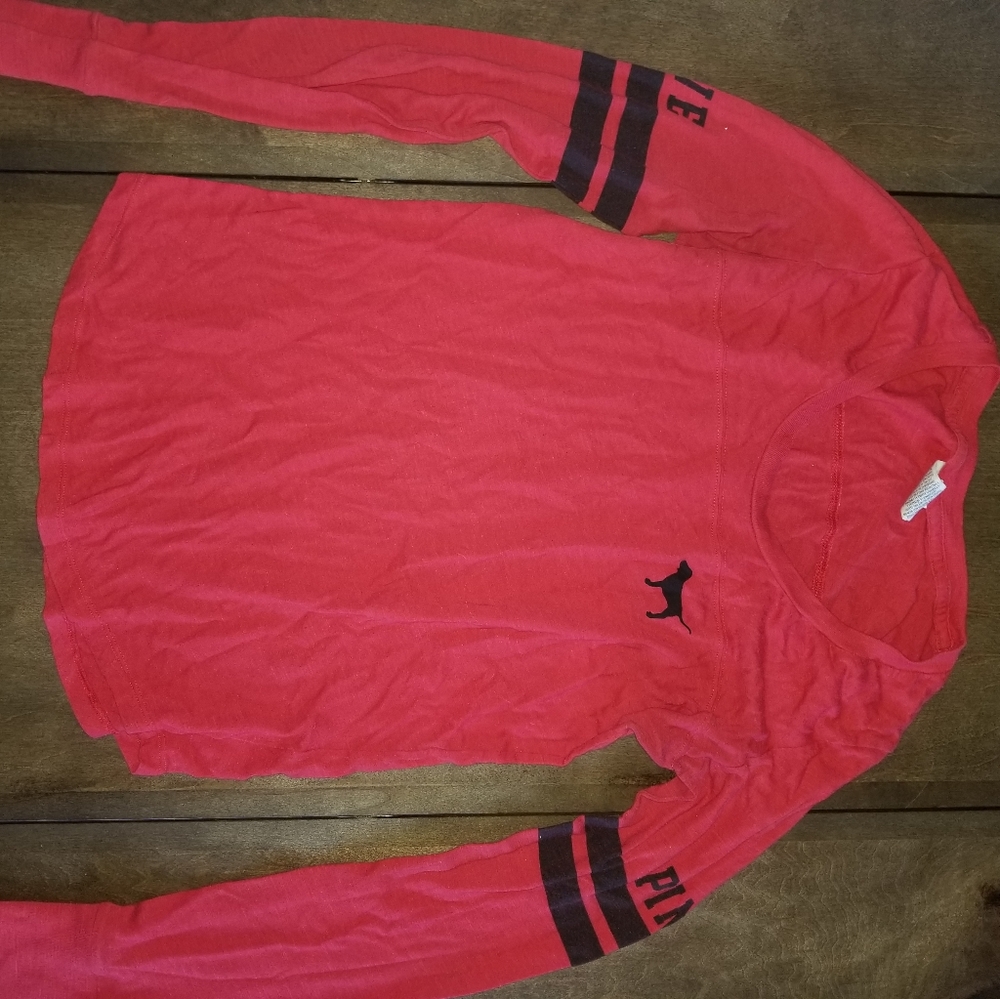 Long sleeve t shirt